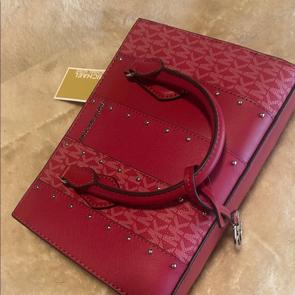 Michael Kors Crimson Purse - Picture 7 of 7